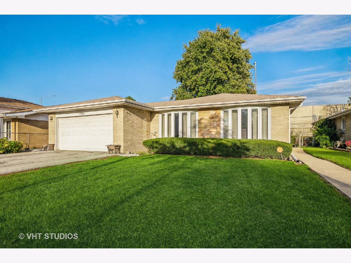 Homes Sold Pleasant Manor Des Plaines Illinois, 2739 Rusty