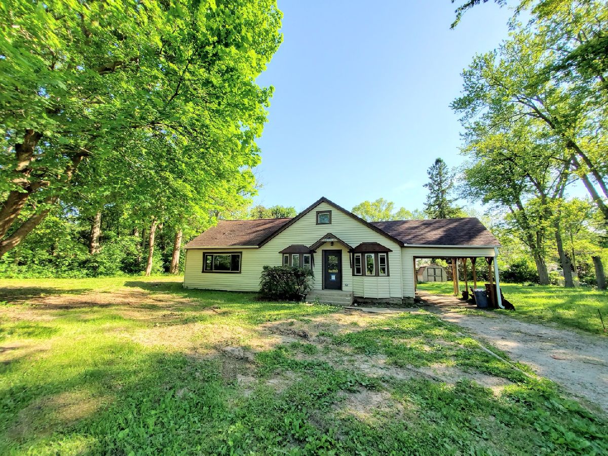 Homes Rented Mccullom Lake Mchenry Illinois, 4701 Mccullom Lake