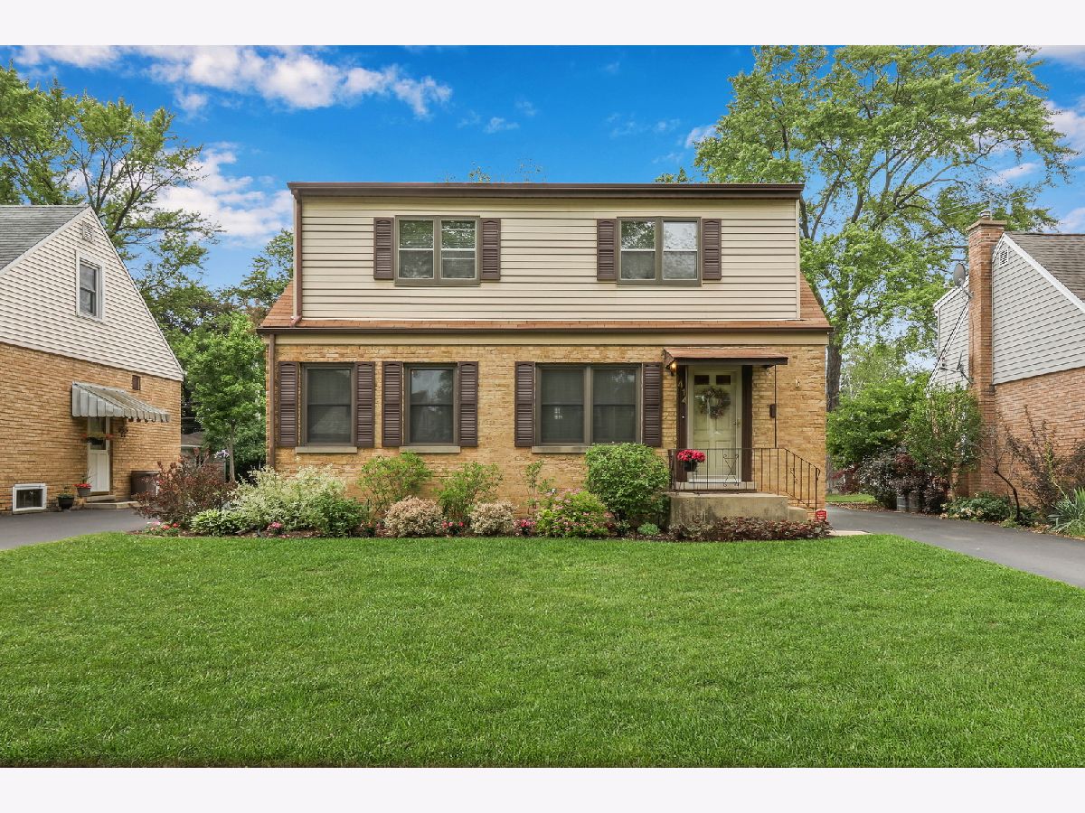 Homes Sold Berry First Castle Heights Mount Prospect Illinois, 414 Maple