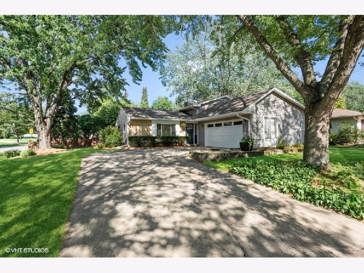 Homes Sold Ron Leigh Park St Charles Illinois, 702 12th