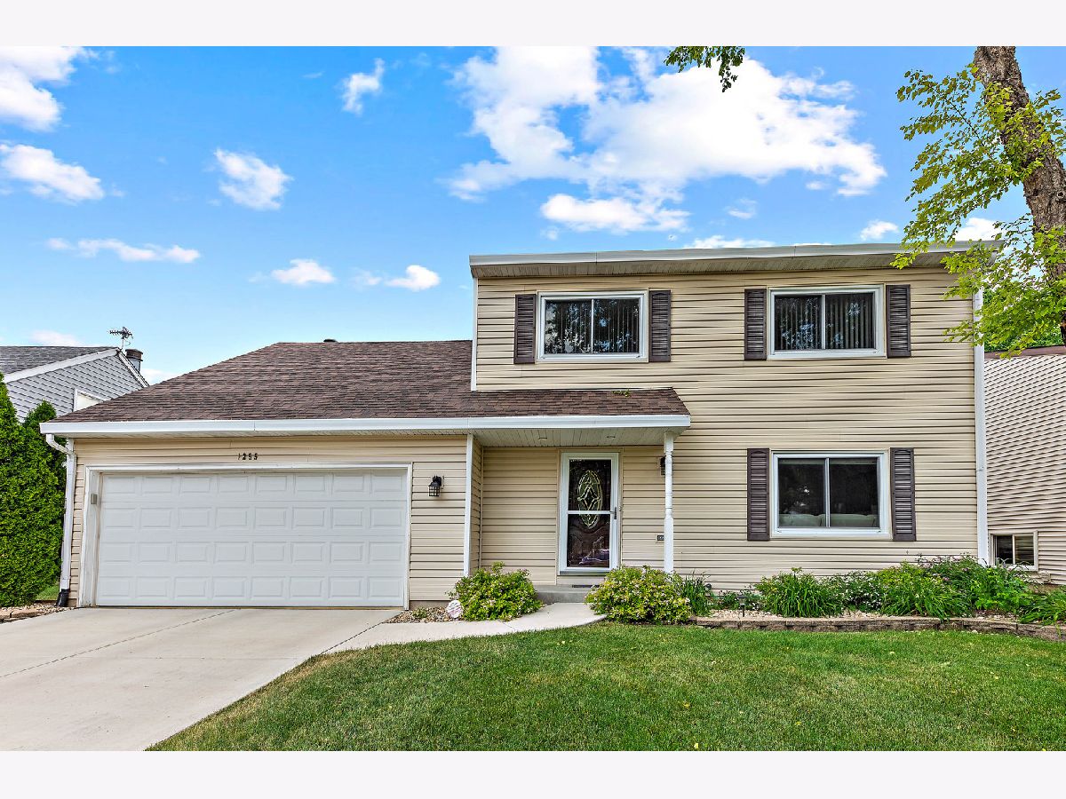 Homes Rented Hobson West Naperville Illinois, 1255 Natchez Trace