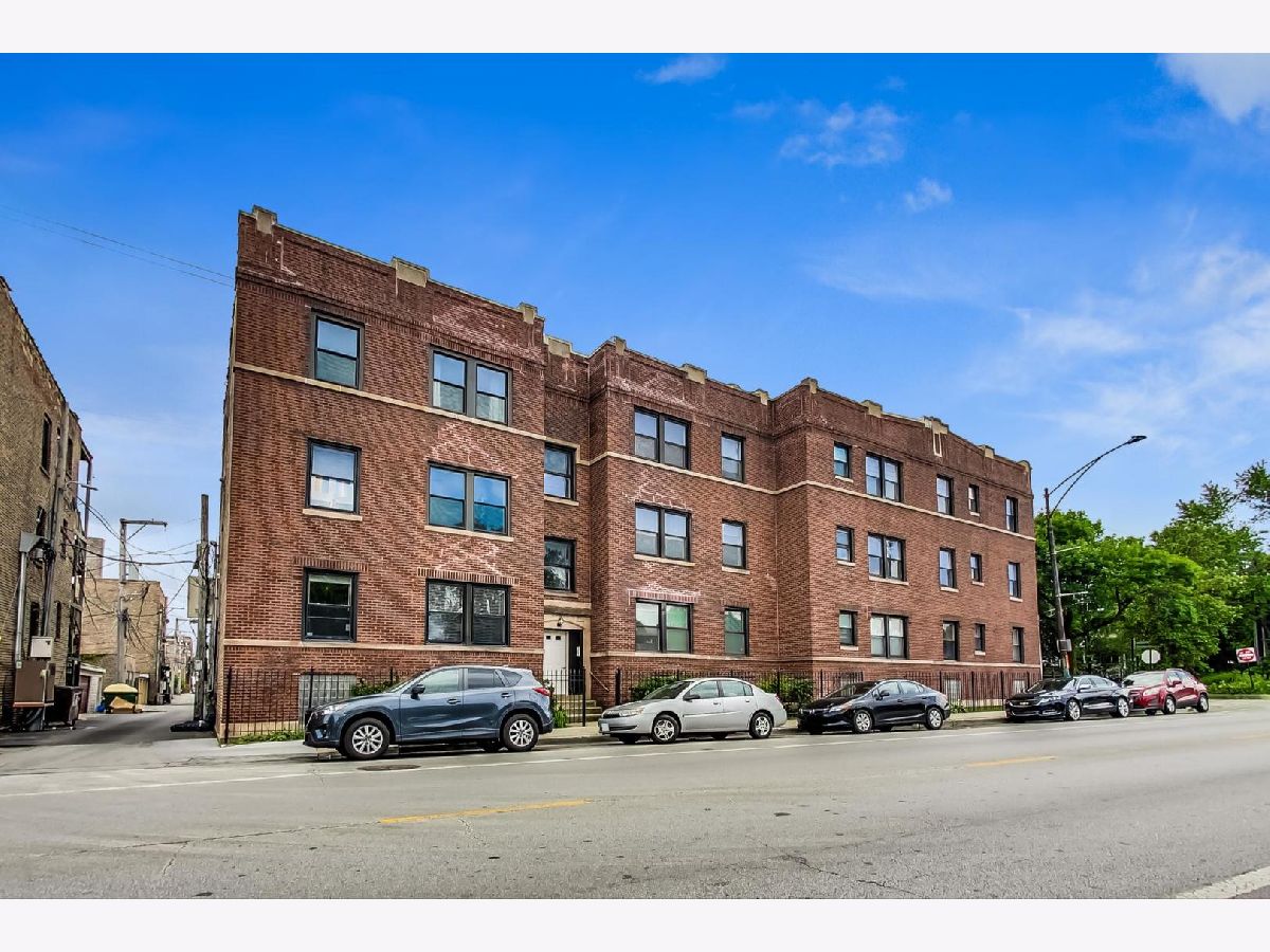 Condos & Townhomes Sold Beacon Flats Chicago Illinois, 1321 Lawrence