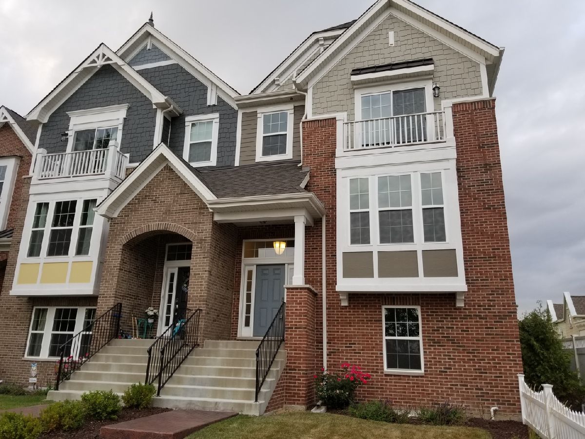 Townhomes & Condos Rented English Rows Naperville Illinois, 4194 Royal Mews