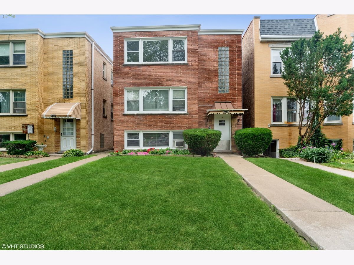 Homes & Condos & Townhomes Sold Montclare Chicago Illinois, 2728 Sayre