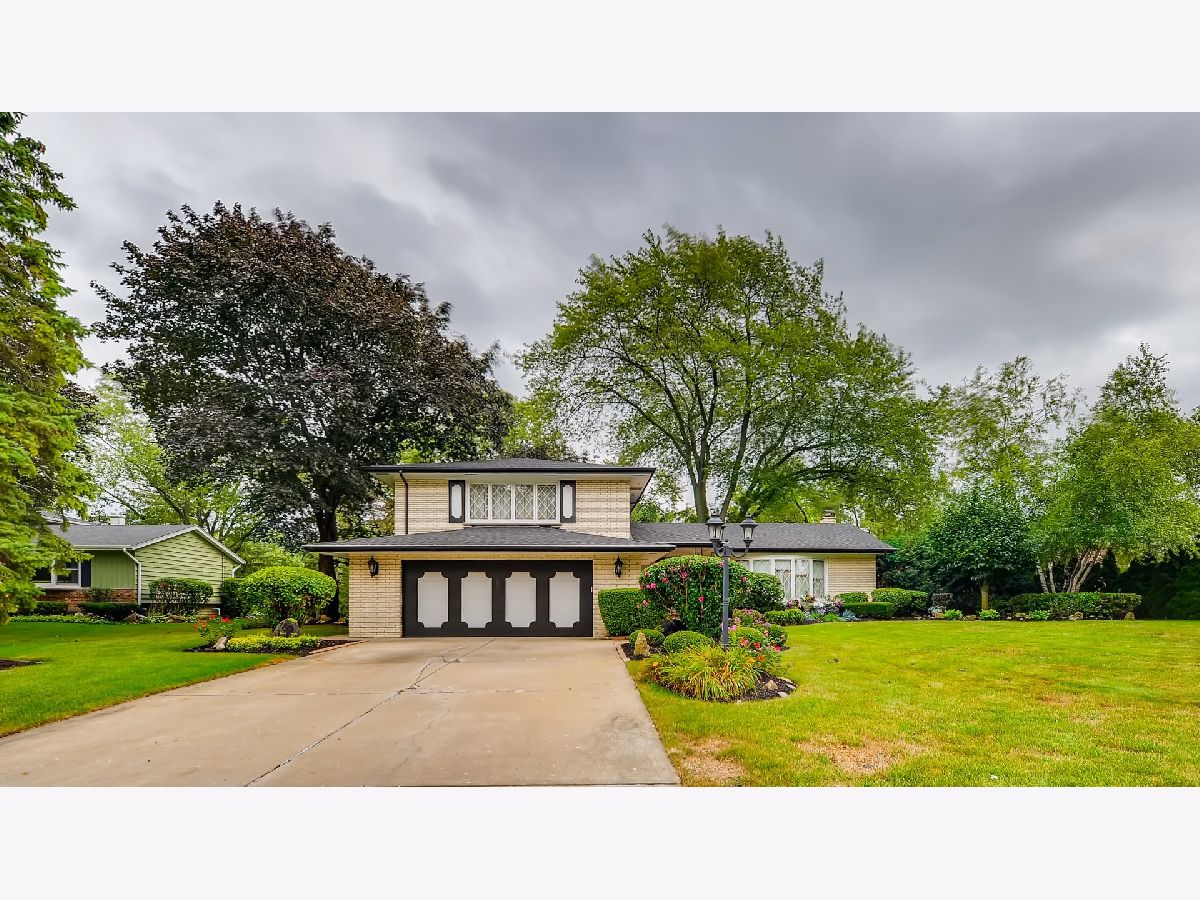 Homes Sold Sunset Hills Schaumburg Illinois, 1415 Sunset