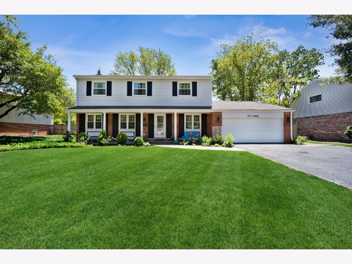 Homes Rented Heathercrest Northbrook Illinois, 2871 Aspen