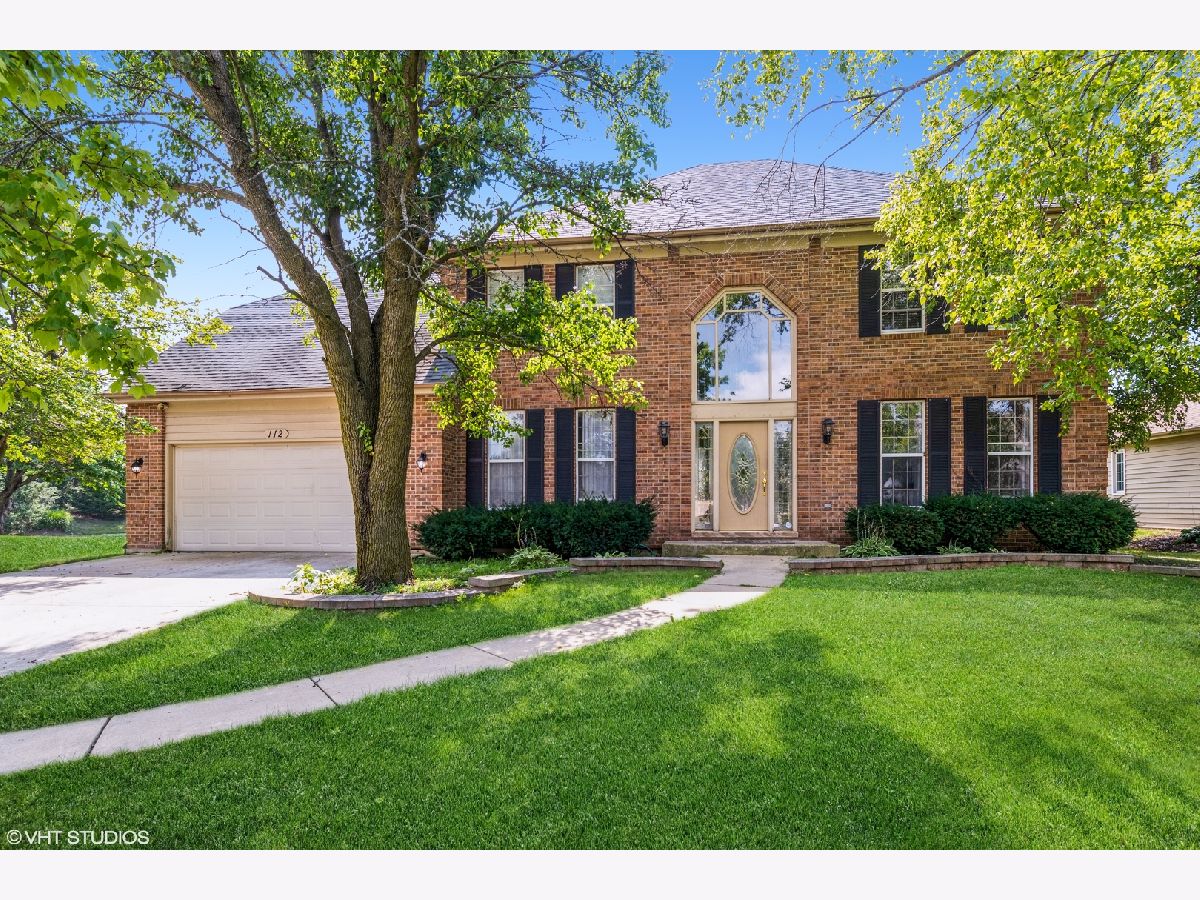 Homes & Condos & Townhomes Sold Mill Race Creek Oswego Illinois, 112 Grays