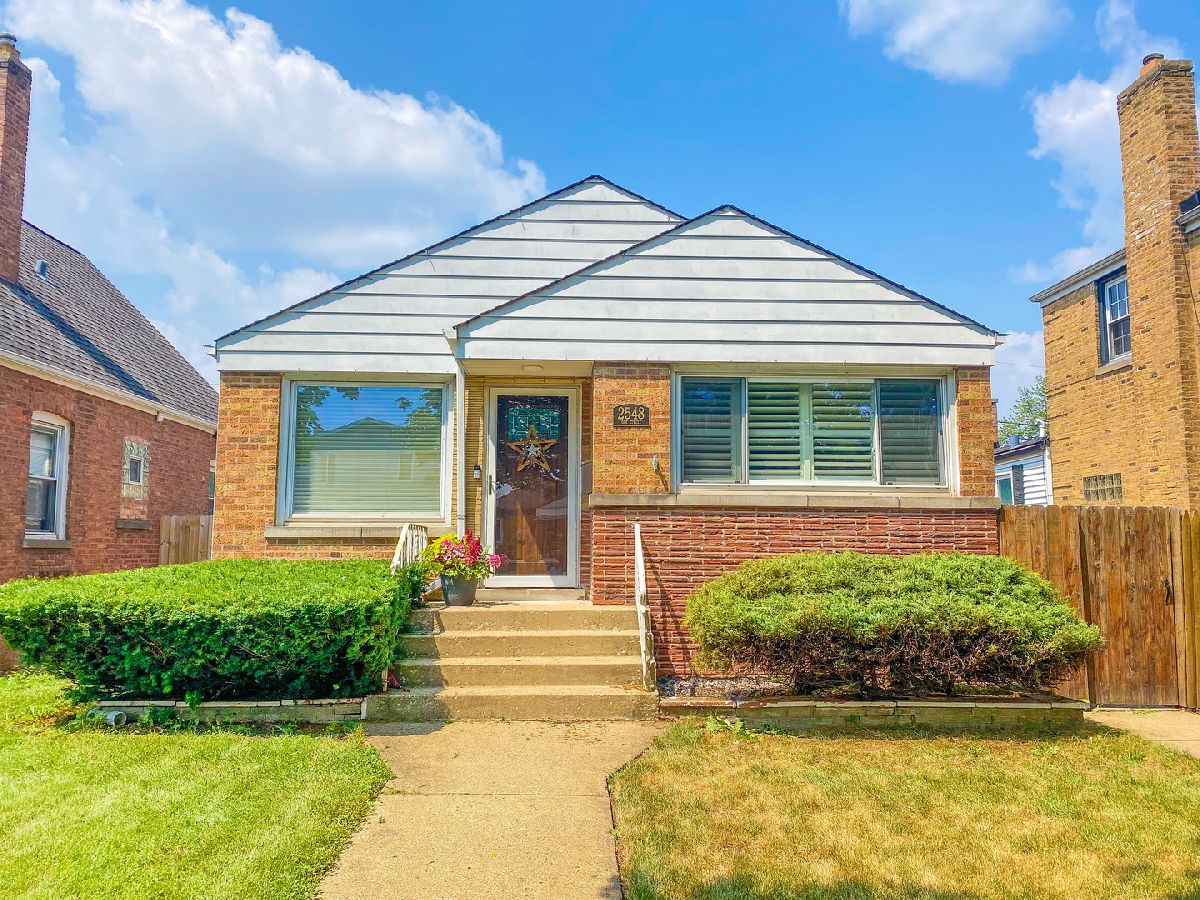 Homes & Condos & Townhomes Sold Franklin Park Franklin Park Illinois, 2548 Oak