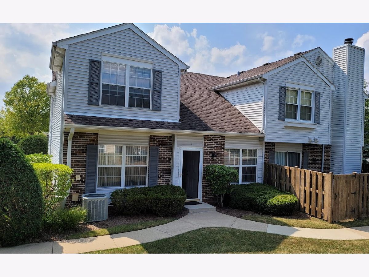 Townhomes Sold Le Jardin Buffalo Grove Illinois, 3 Le Jardin