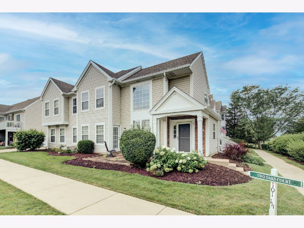 Summerwind North Aurora IL, Townhomes & Condos For Sale & For Rent