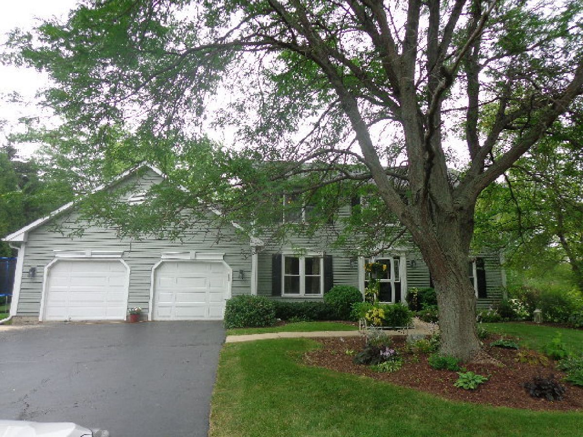 Homes Sold Wildwood West Elgin Illinois, 13N604 Chisholm