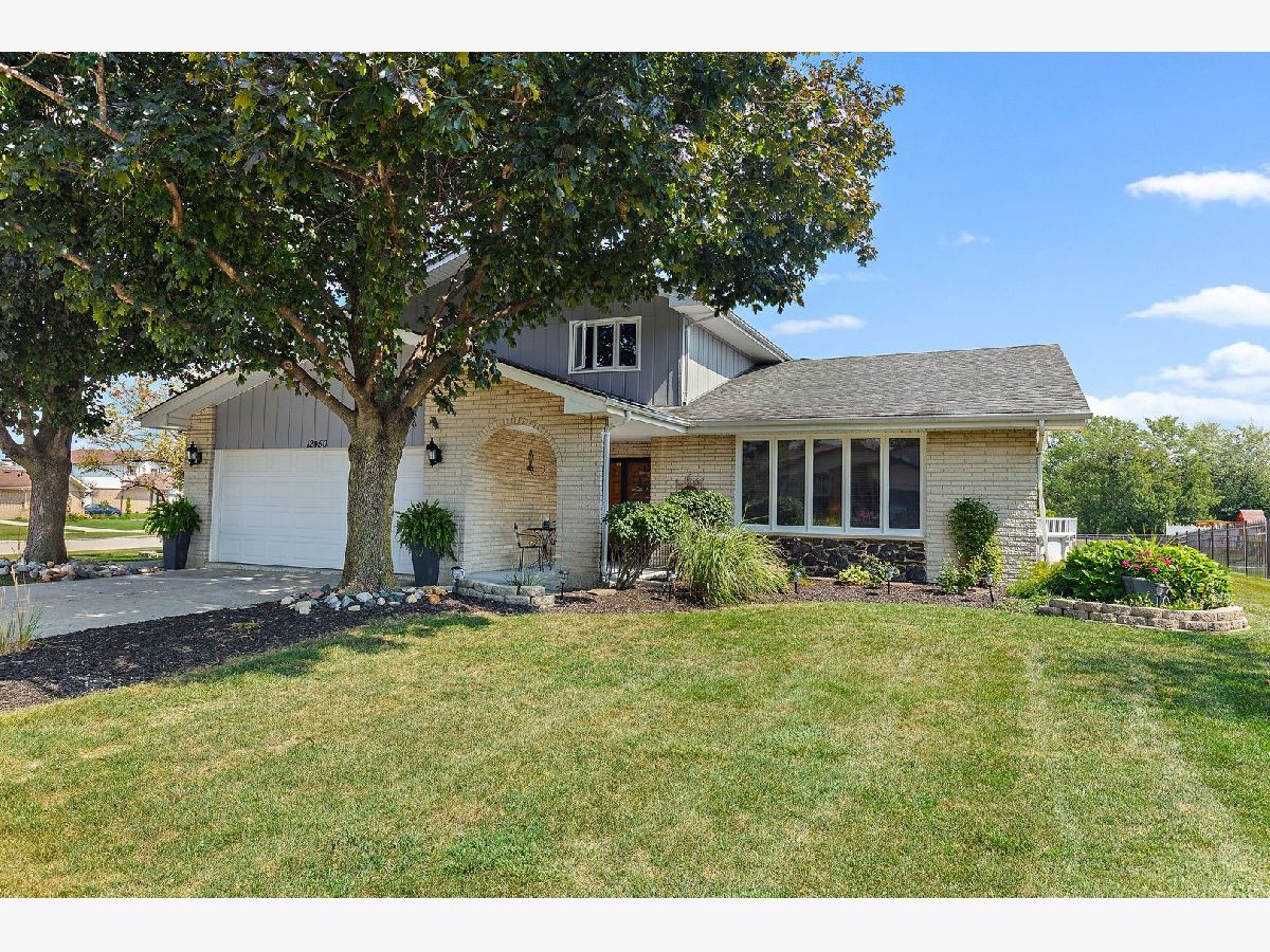 Homes Sold Derby Hills Homer Glen Illinois, 12450 Prairie