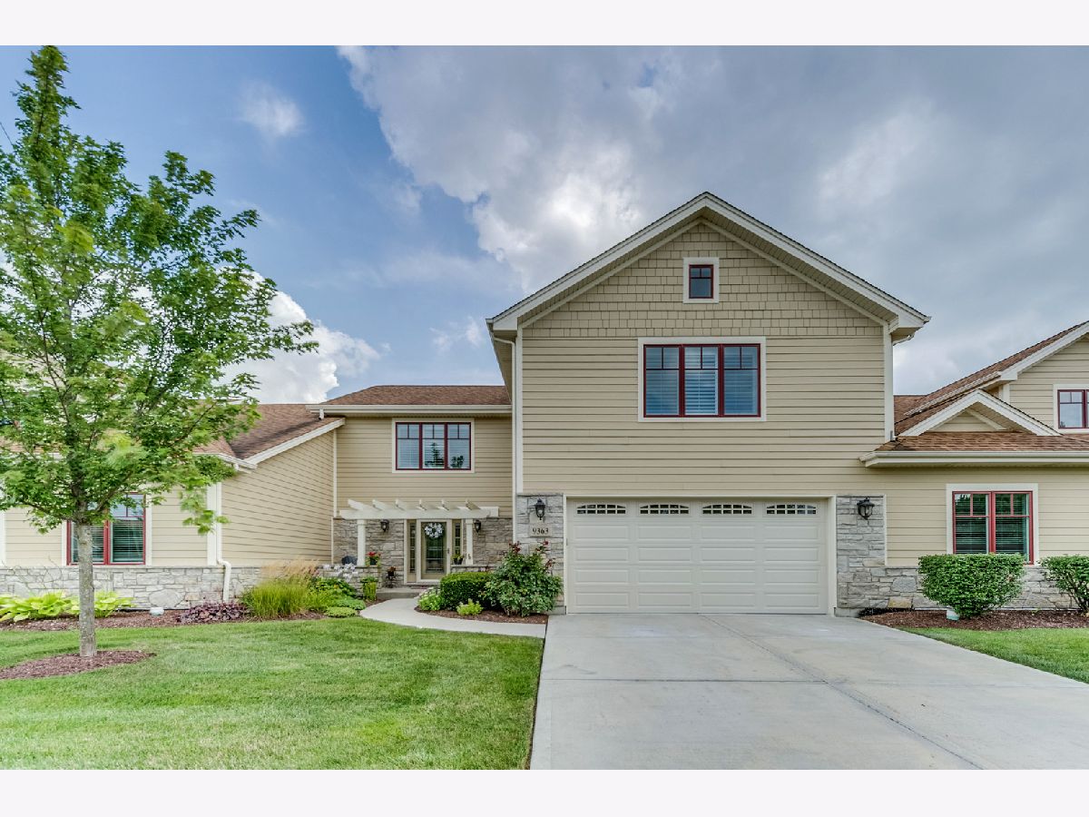 Townhomes & Homes Sold Bowens Crossing Frankfort Illinois, 9363 Arrowhead