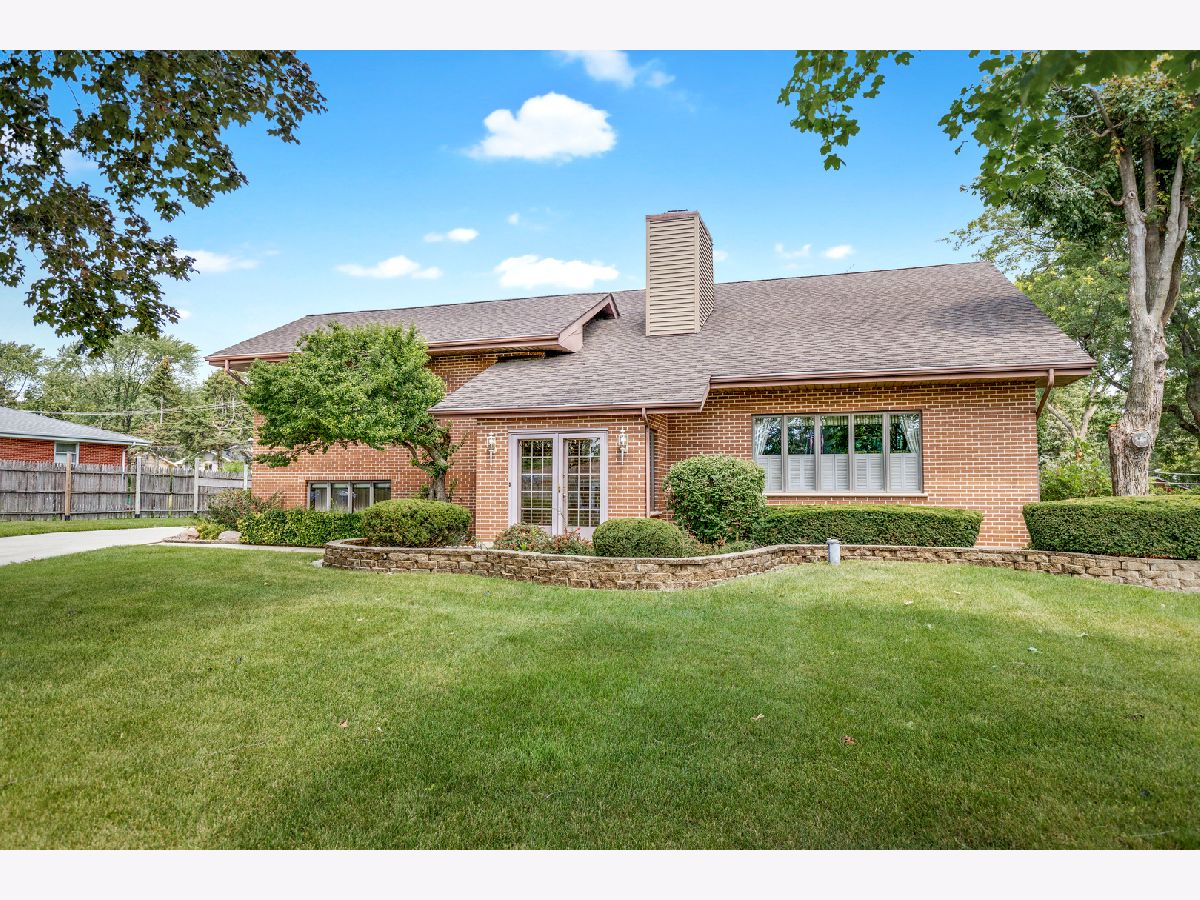 Homes Sold Sunset Hills Schaumburg Illinois, 132 Blackhawk