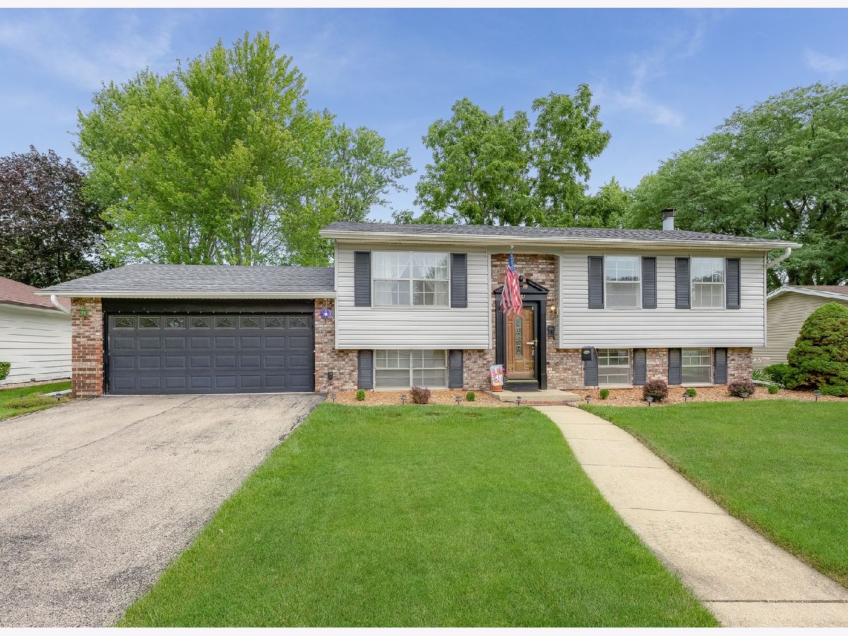 Homes Sold Orchard Green Aurora Illinois, 2151 Illinois