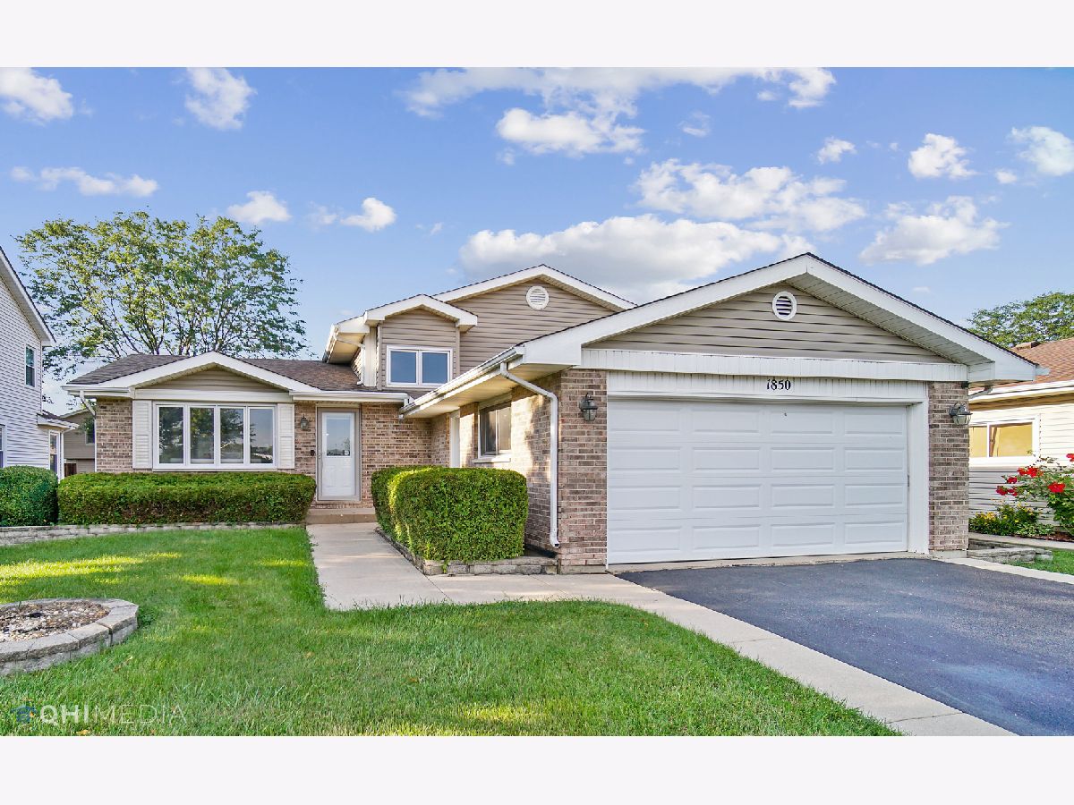 Homes Sold Oakwood Landing Hanover Park Illinois, 1850 Aspen