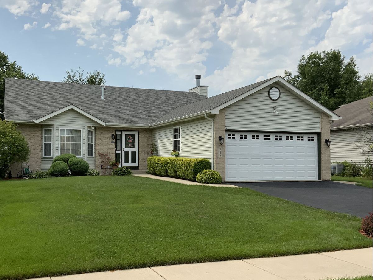 Homes Sold Fox Meadow Crest Hill Illinois, 2509 Silver Rock