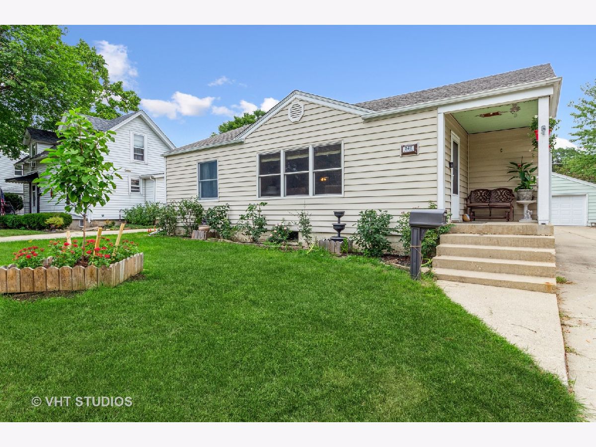Homes Sold Old East Dundee East Dundee Illinois, 242 Bramer