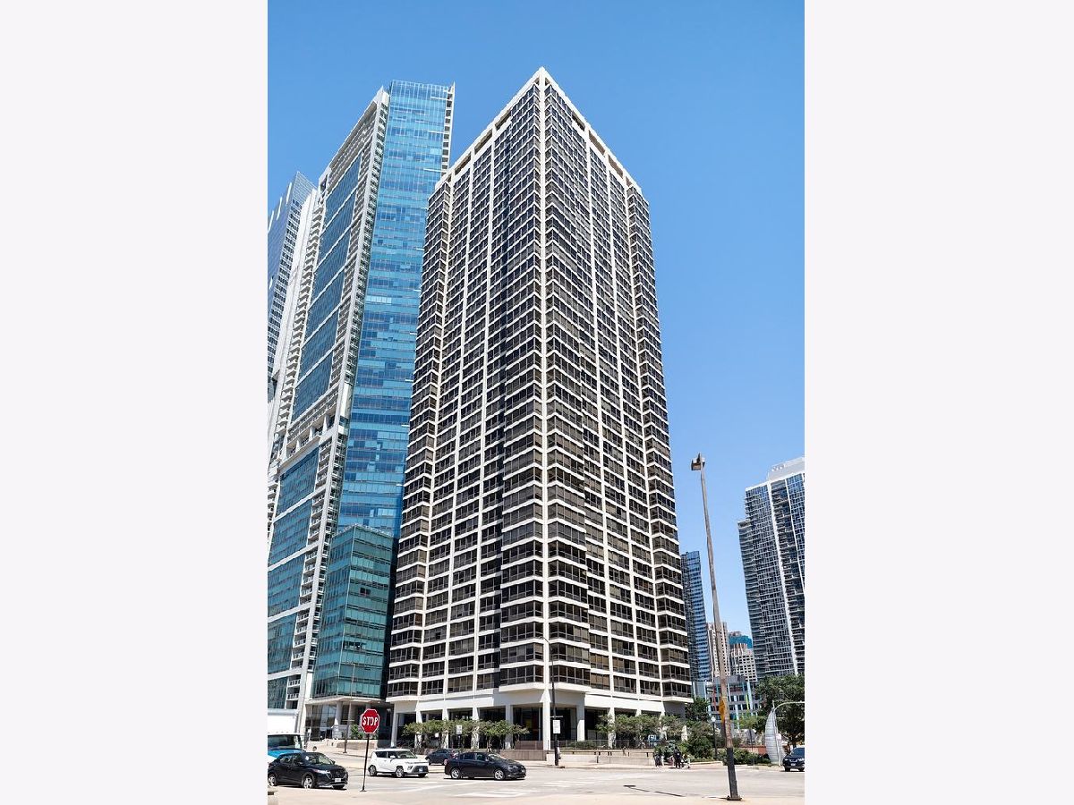 Condominiums Sold The Buckingham Chicago Illinois, 360 Randolph