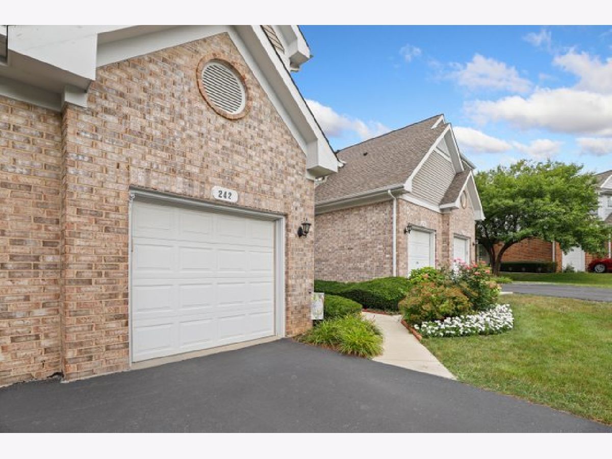 Townhomes Sold Elizabeth Crossing Lombard Illinois, 242 20th
