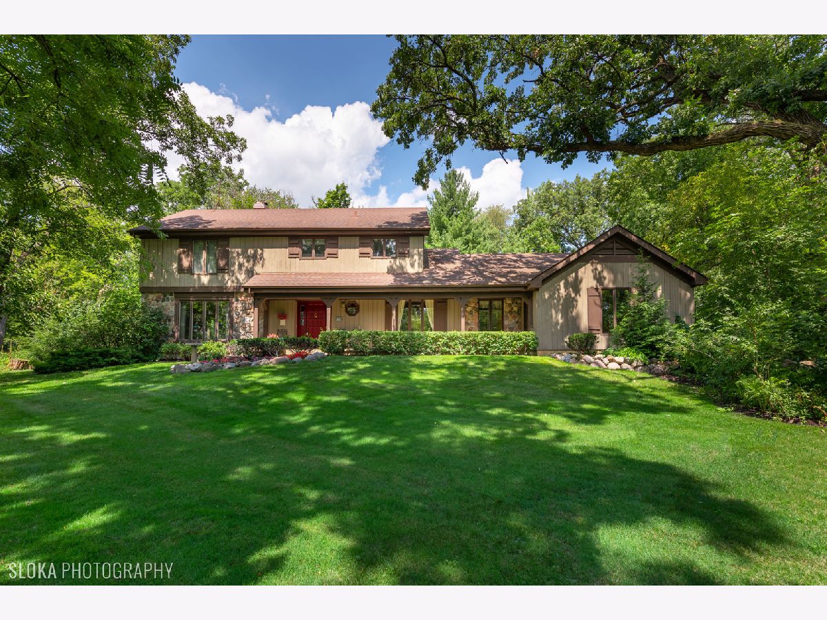 Homes Sold Curling Pond Woods Crystal Lake Illinois, 7020 Red Barn