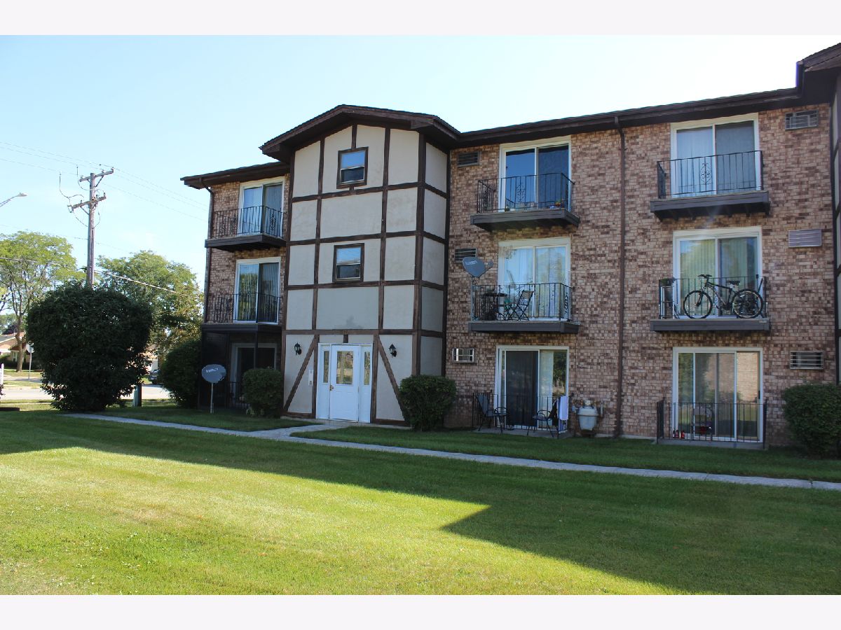 Condominiums Sold Village Green Alsip Illinois, 3821 123rd