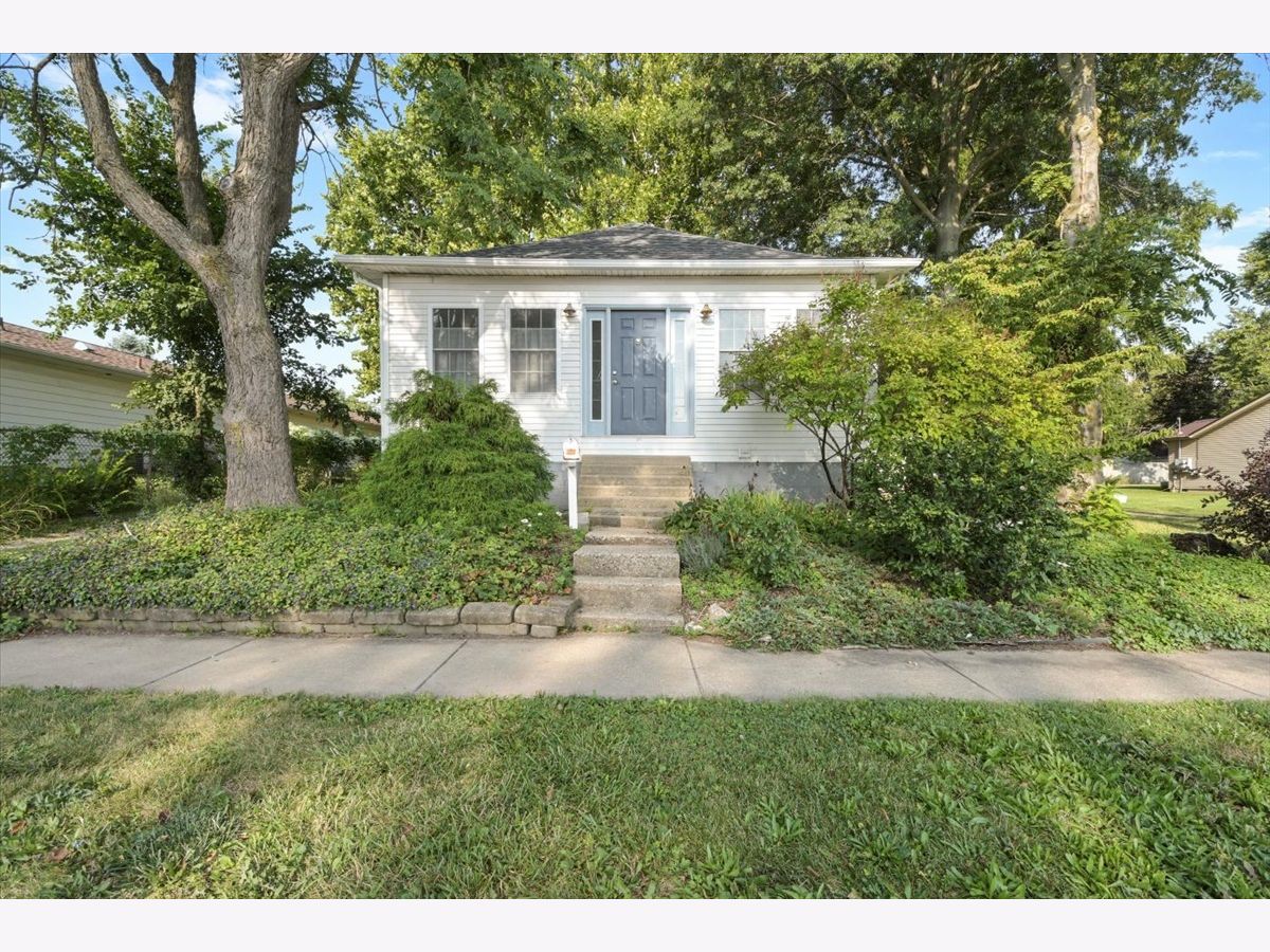 Homes Sold Busey Dunlap Urbana Illinois, 605 Glover