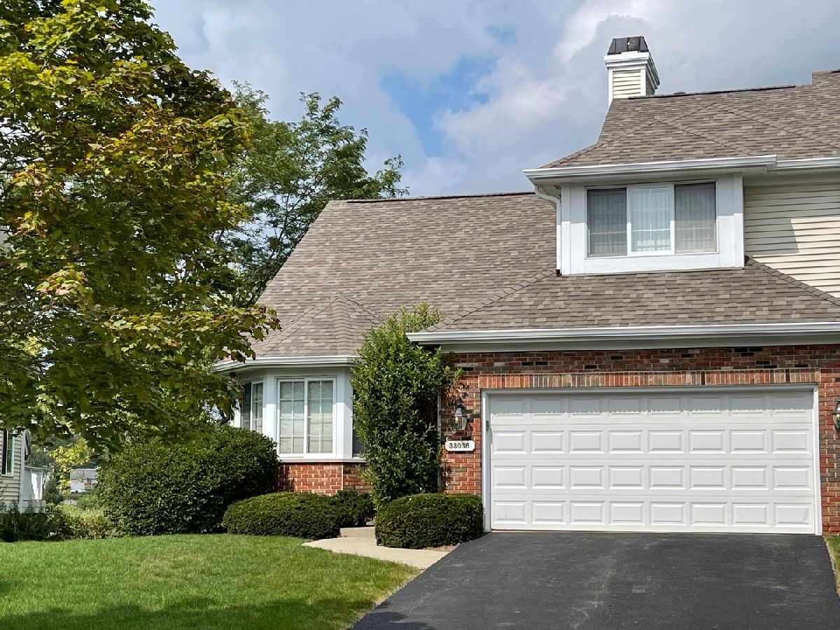 Townhomes Sold Asters On Almond Grayslake Illinois, 33036 Stone Manor
