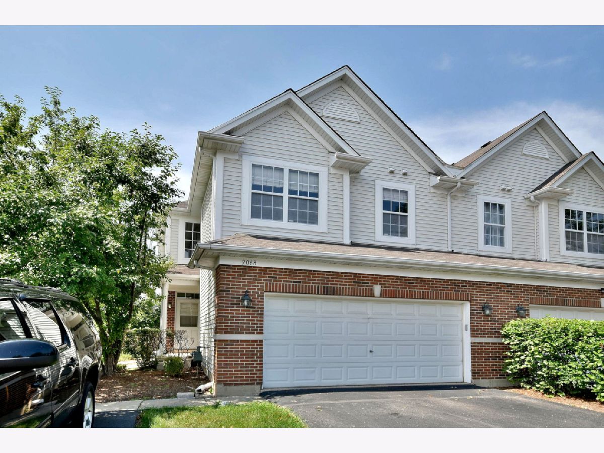 Townhomes Sold Buckingham Park Des Plaines Illinois, 9068 Buckingham Park