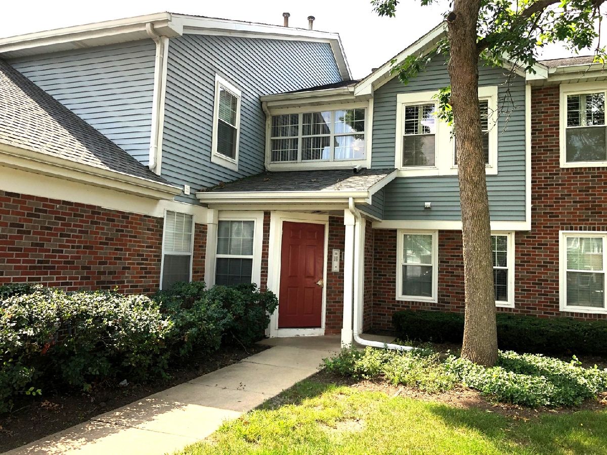 Condominiums Sold Hamilton Place Palatine Illinois, 259 Jennifer