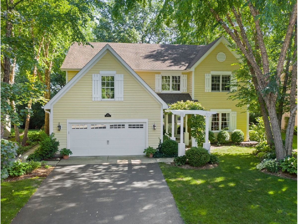 Homes Sold Kelly Woods Crystal Lake Illinois, 446 Kelly
