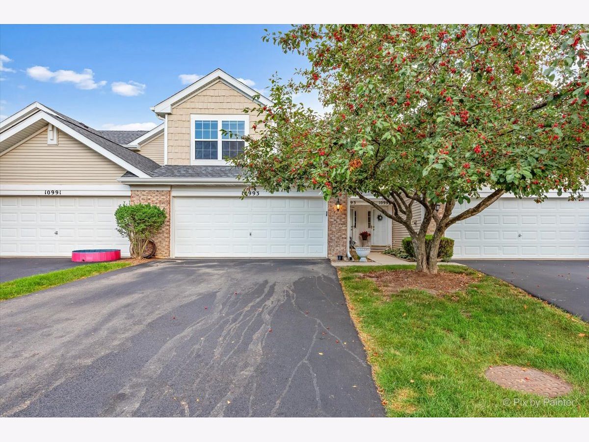 Homes & Townhomes Rented Wing Pointe Huntley Illinois, 10993 Cape Cod