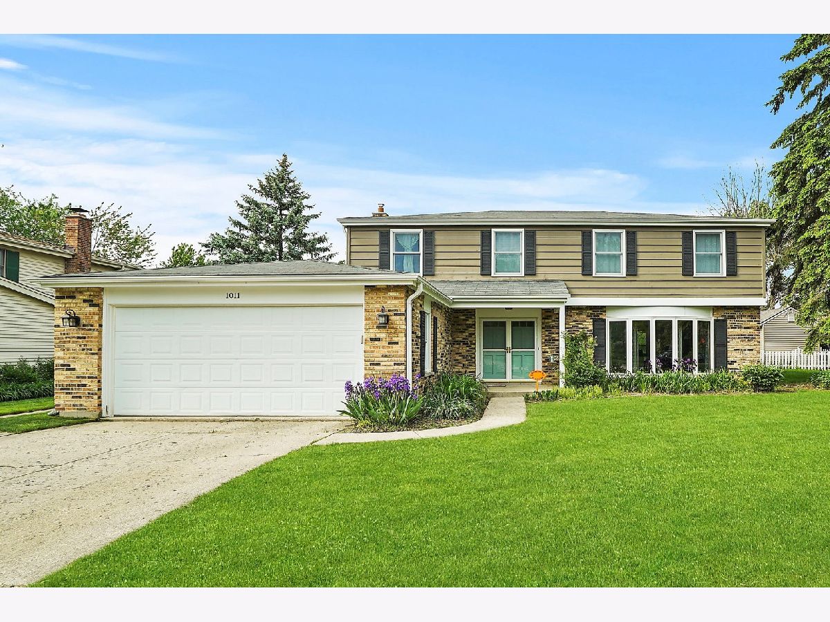 Homes Rented Greentree Libertyville Illinois, 1011 Talltree