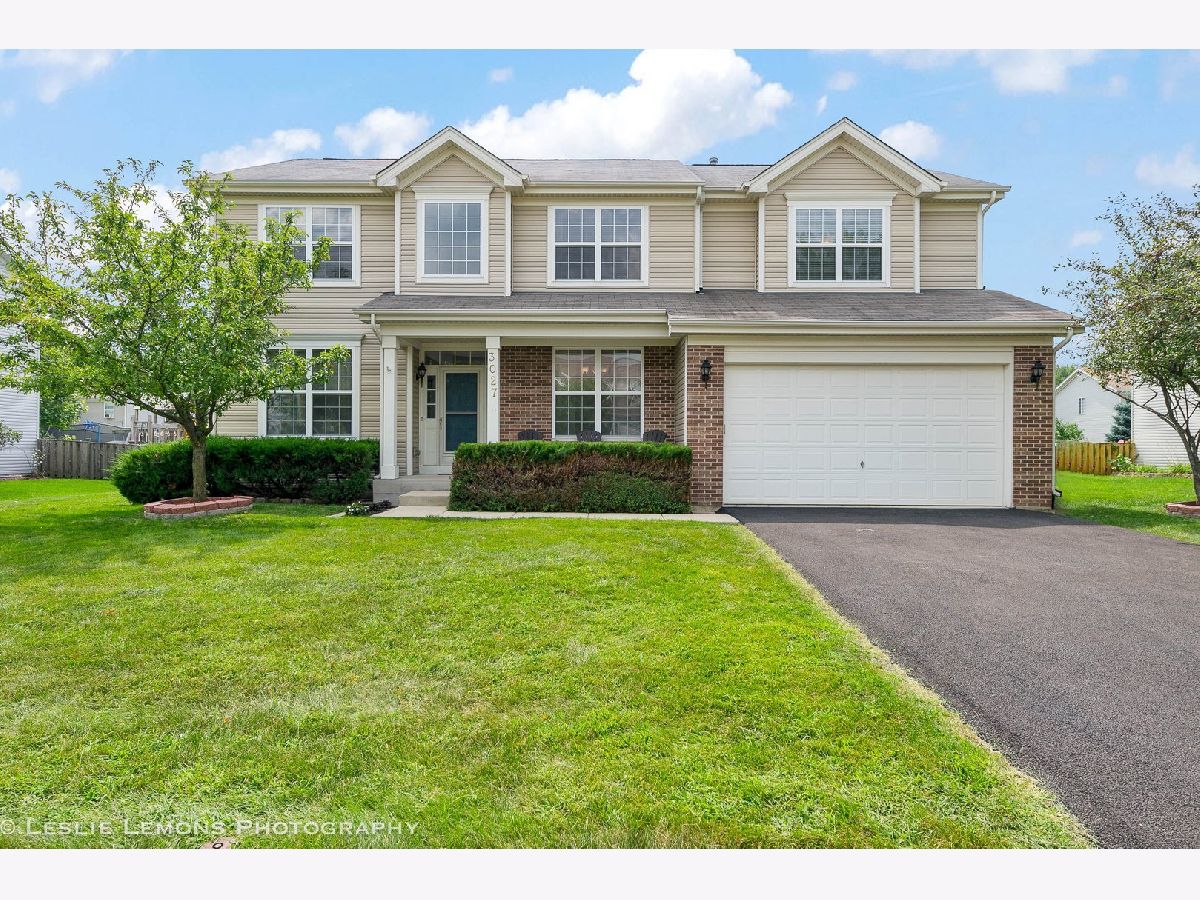 Homes Sold Huntington Chase Montgomery Illinois, 3027 Patterson