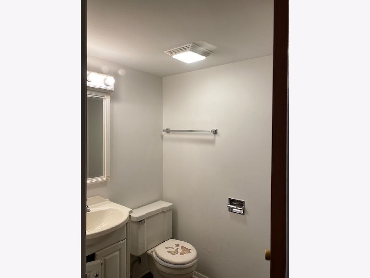 Townhomes & Condos Rented The Oaks Streamwood Illinois, 3144 Medford