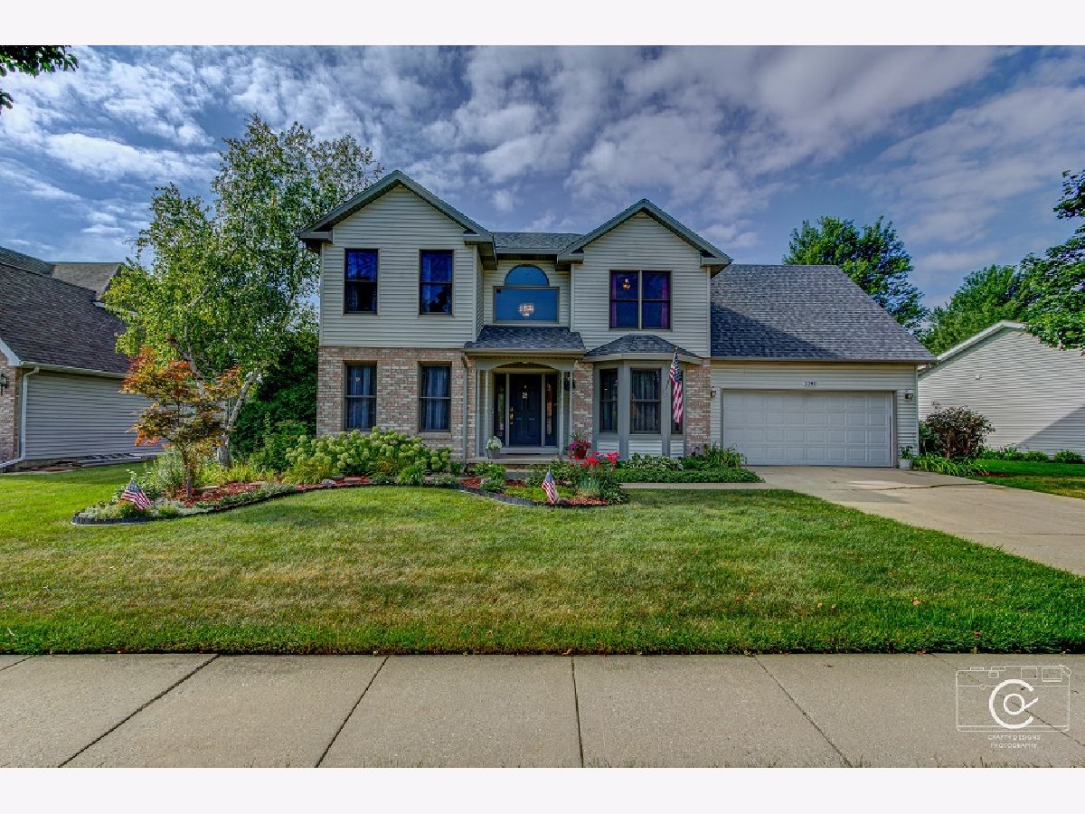 Homes & Condos & Townhomes Sold Meadow Trail Dekalb Illinois, 3340 Meadow