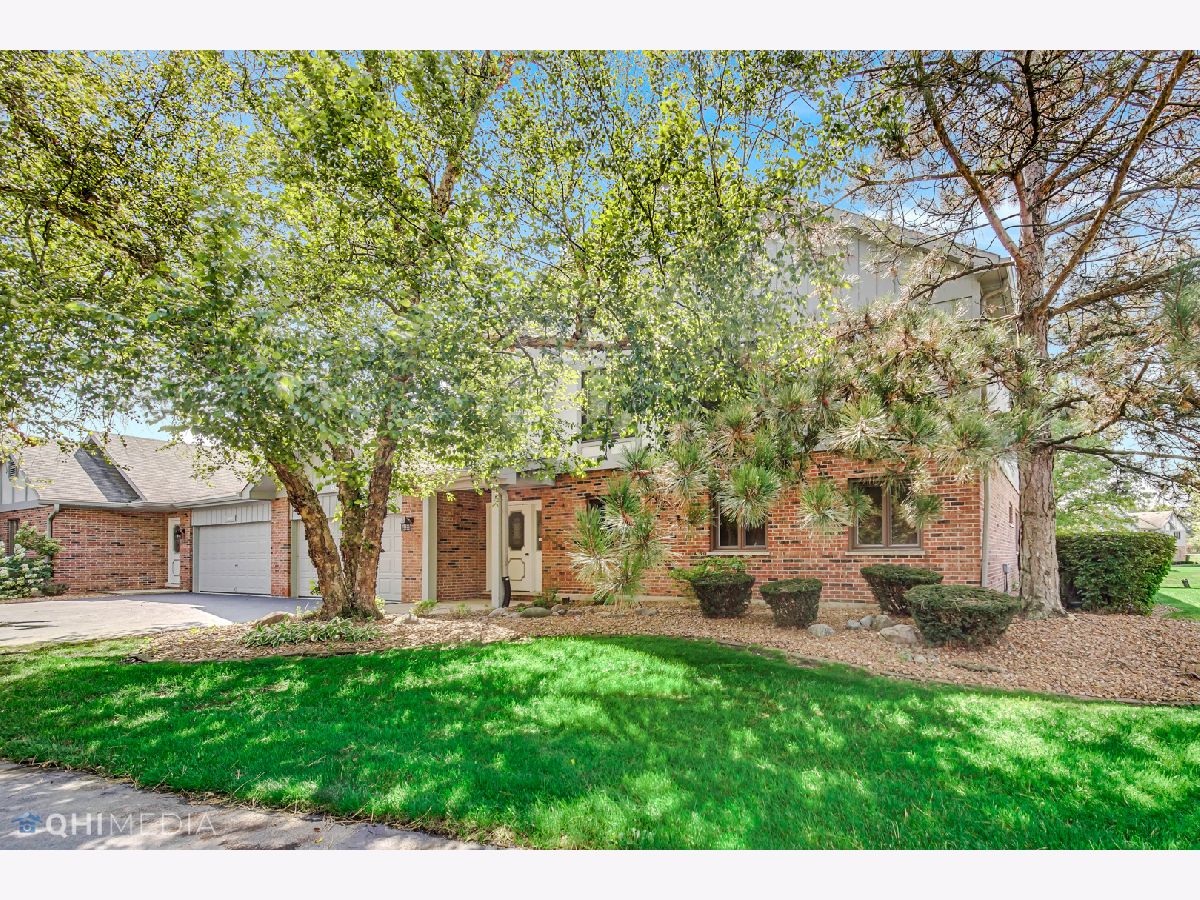 Condominiums Sold Lake Maria Palos Park Illinois, 9836 Terrace