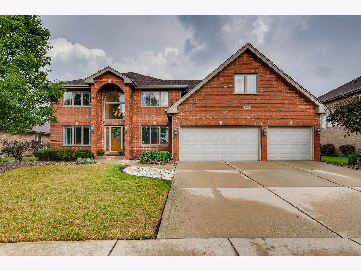 Homes Sold Butterfield Place Matteson Illinois, 305 Homeland
