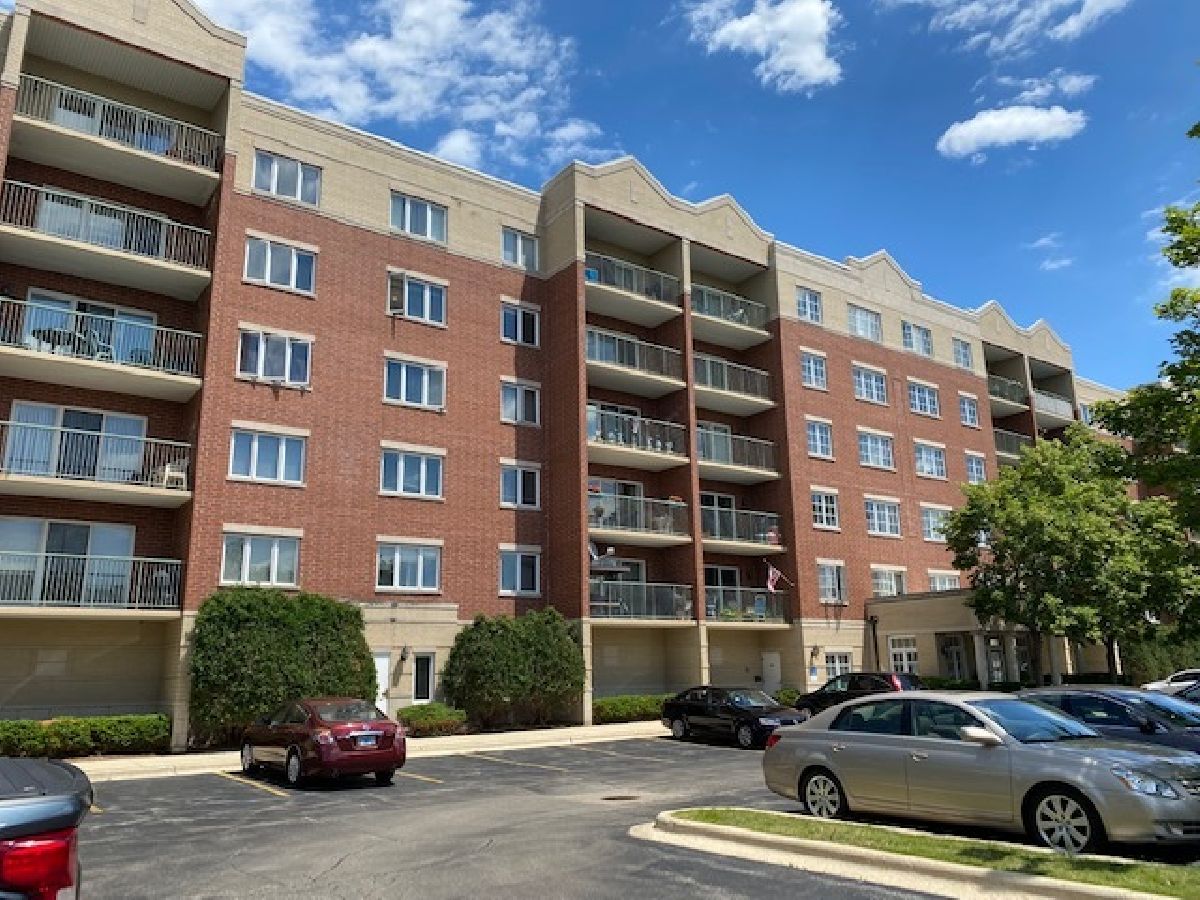 Lincoln Ridge Skokie IL, Condos & Townhomes For Sale & For Rent Sadie