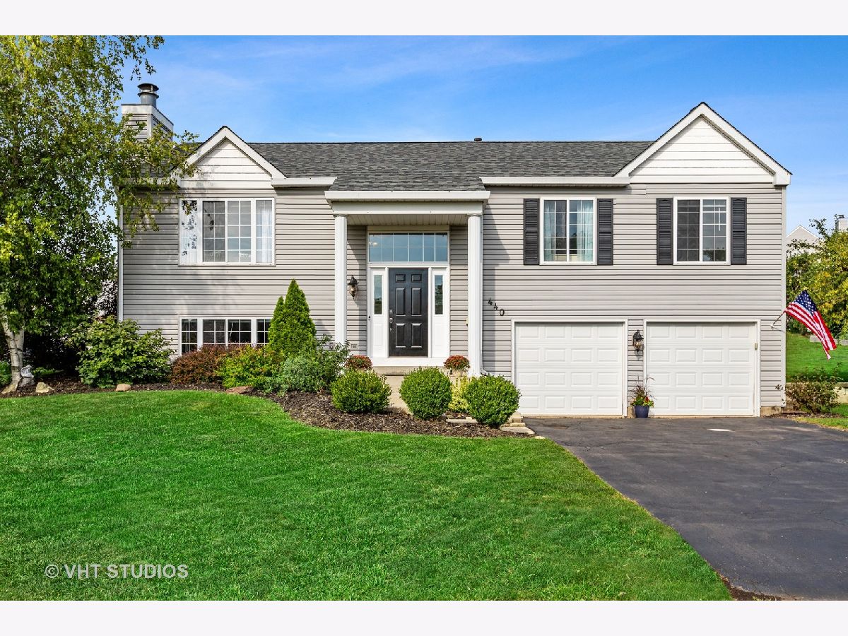 Homes Sold Falcon Ridge Algonquin Illinois, 440 Briarwood