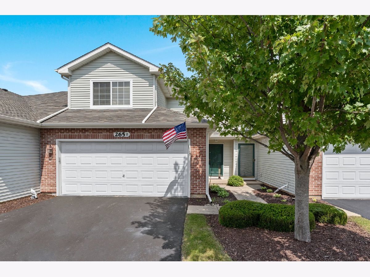 Townhomes Sold Waterford Place Sugar Grove Illinois, 265 Capitol
