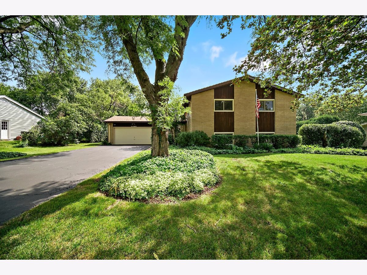 Homes Sold Winfield Knolls Winfield Illinois, 0N115 Jefferson