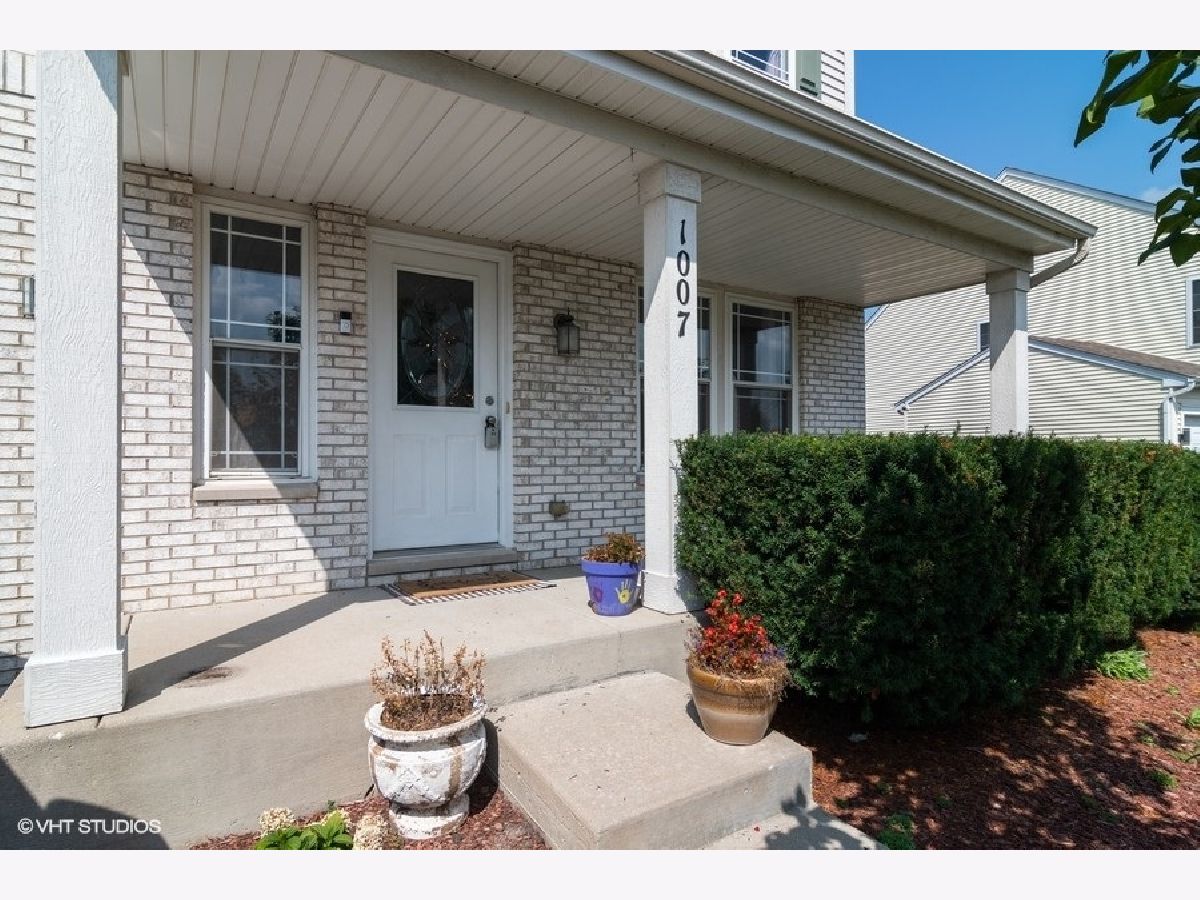 Homes Sold Kearney Glen Joliet Illinois, 1007 Foxview