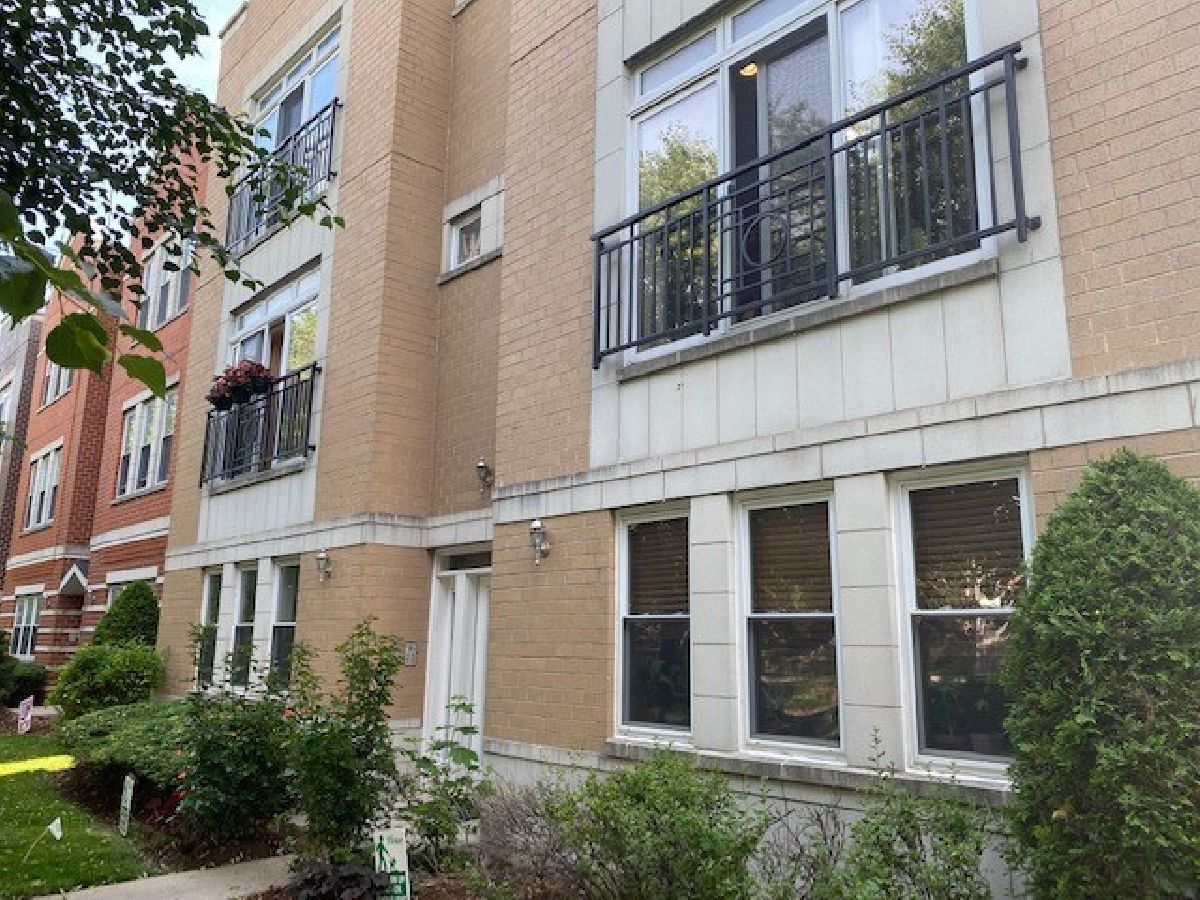 Condominiums Sold Palmer Pointe Chicago Illinois, 2150 Natchez