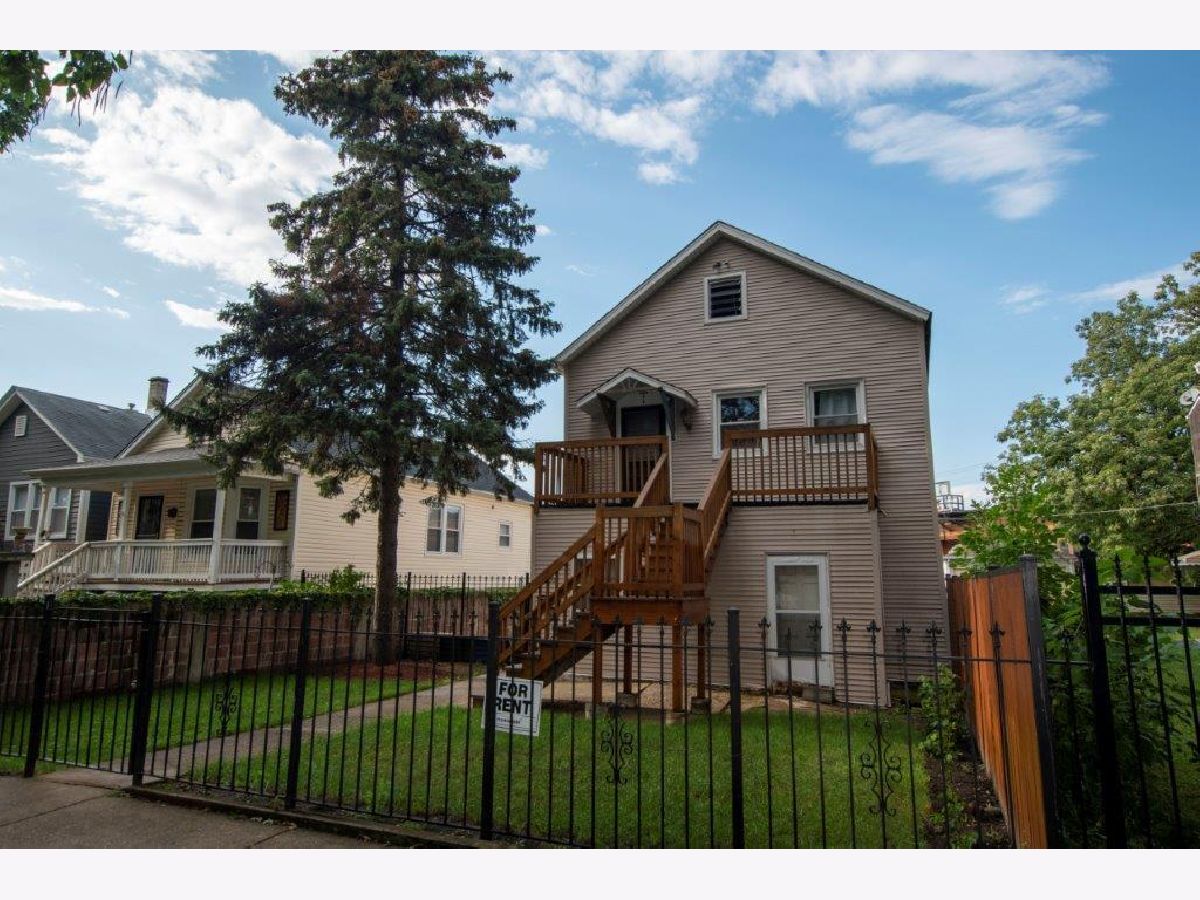 Condominiums & Homes Rented Palmer Square Chicago Illinois, 2900 Belden