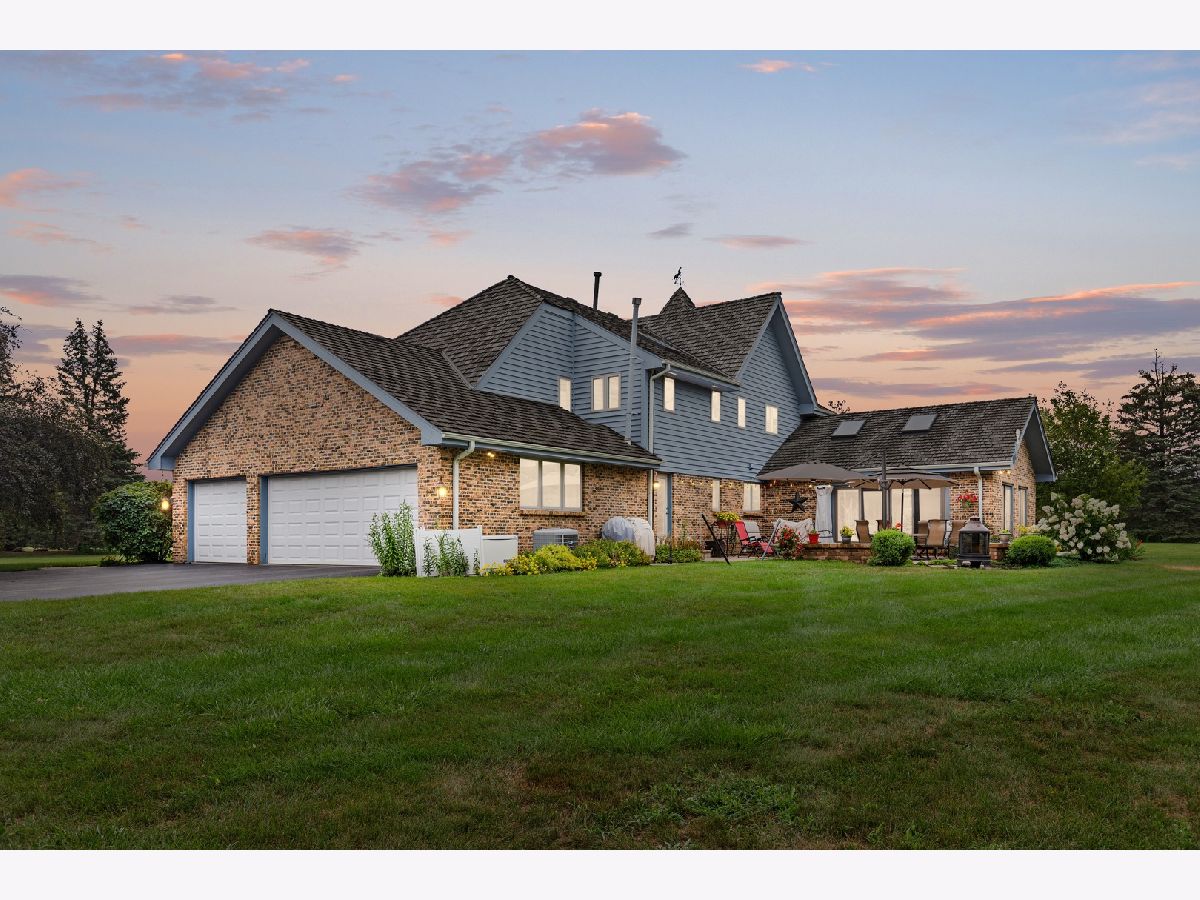Homes Sold Hawthorn Knolls Hawthorn Woods Illinois, 22 Old Barn