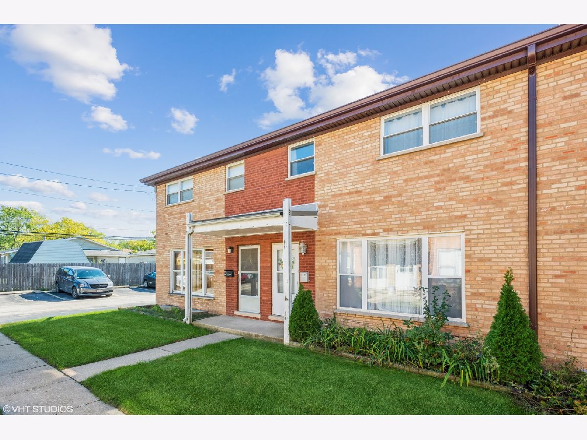 Townhomes Sold North Towne Homes North Aurora Illinois, 219 Linn