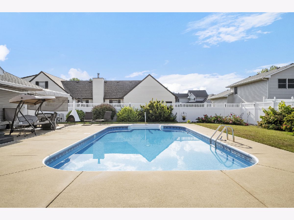 Homes & Townhomes Sold The Meadows Minooka Illinois, 703 Buffalo