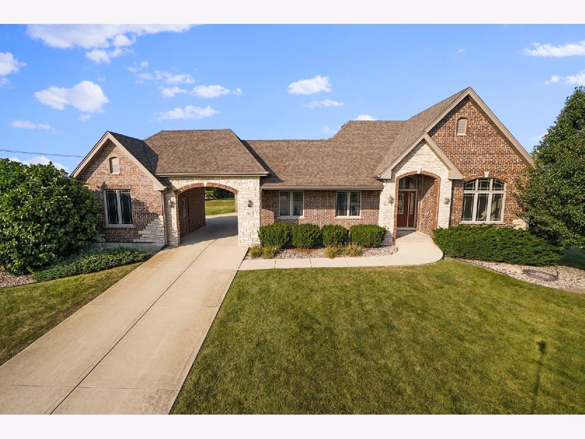 Homes Sold Cedar Brooke Homer Glen Illinois, 15135 Ginger