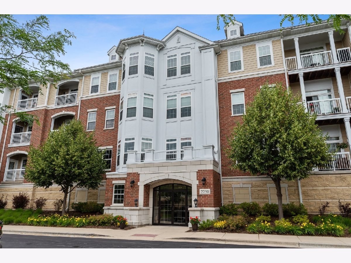 Townhomes & Condos Sold Patriot Commons At The Glen Glenview Illinois, 2750 Commons